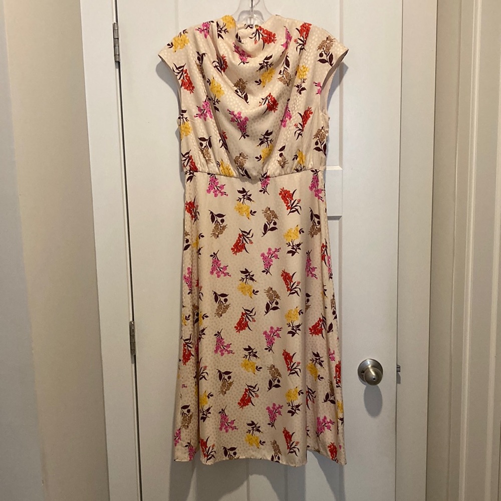 Sleeveless Floral Dress,size-0,lined,mock/cowl neckline.Cream/red/pink/burgundy